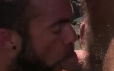 Muscle Bear Threesome in Paradise@BearBareback