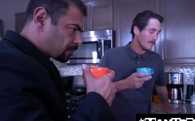 Muscular Draven Navarro Barebacks Tony Orlando While Acting Like Naughty One