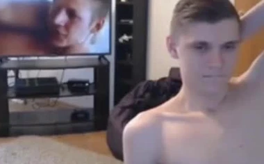 Twink Works Up A Sweat Rubbing One Out On Webcam