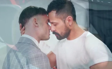 Suited stud Cristian Sam drills Manuel Reyes ass deep in office