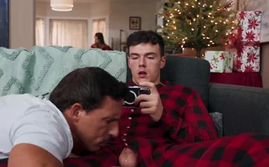 Reese  fucks Clark