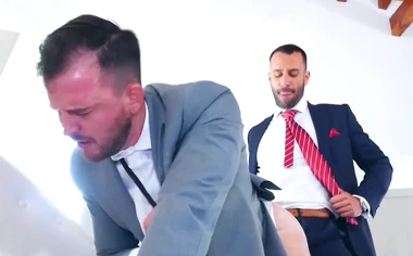 Psychologist Franky Fox rides the massive cock of hunky Gustavo Cruz