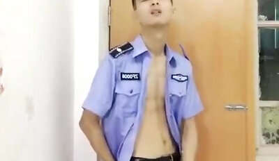 Boy china police 106