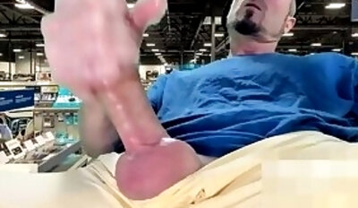 American guy tugs his big cock on webcam