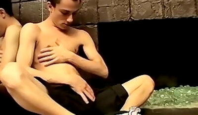 Skinny dick riders rubs his big dick with his feet solo